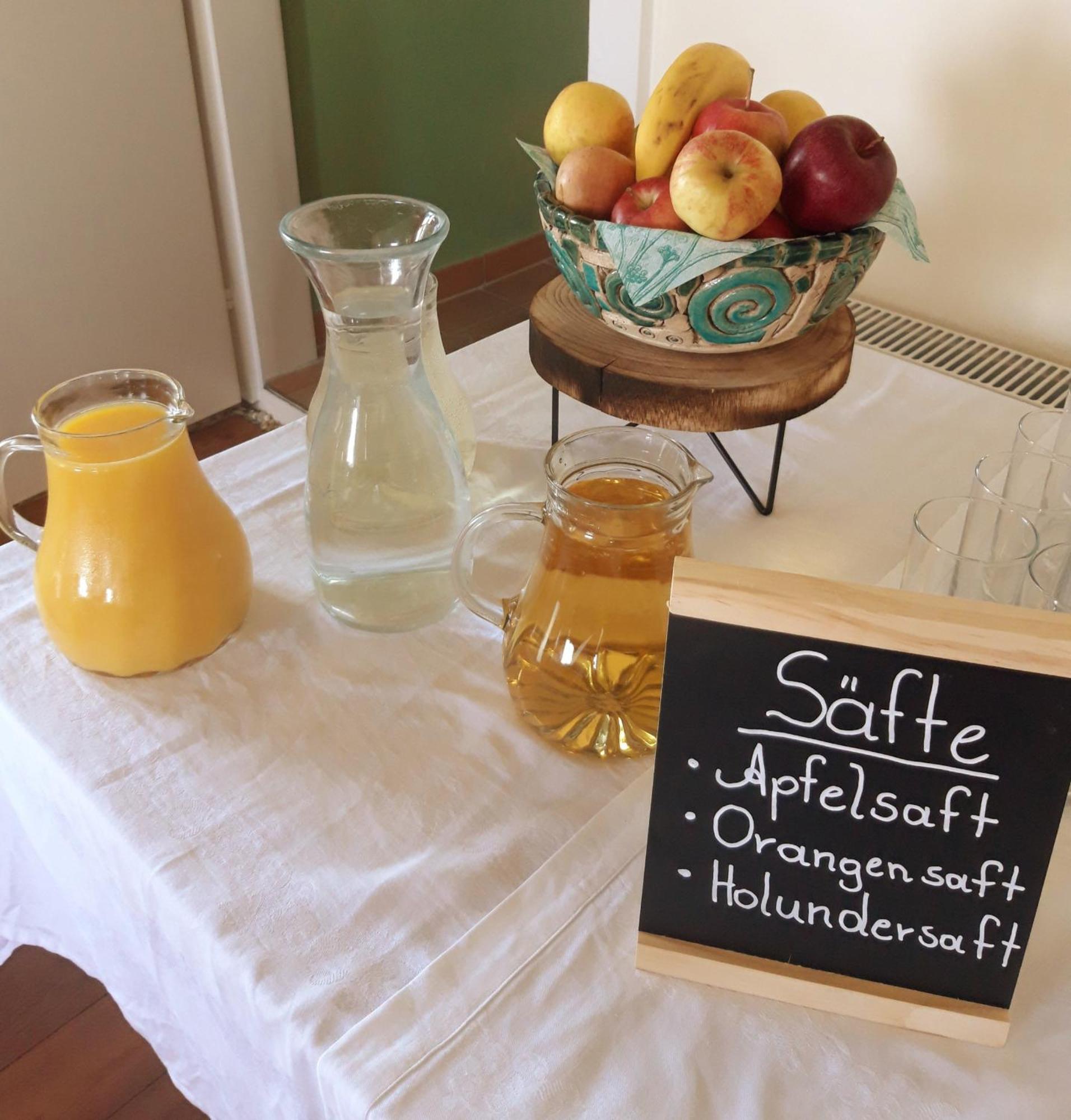 Weinhof Reichmann Bed & Breakfast Sankt Peter am Ottersbach Dış mekan fotoğraf