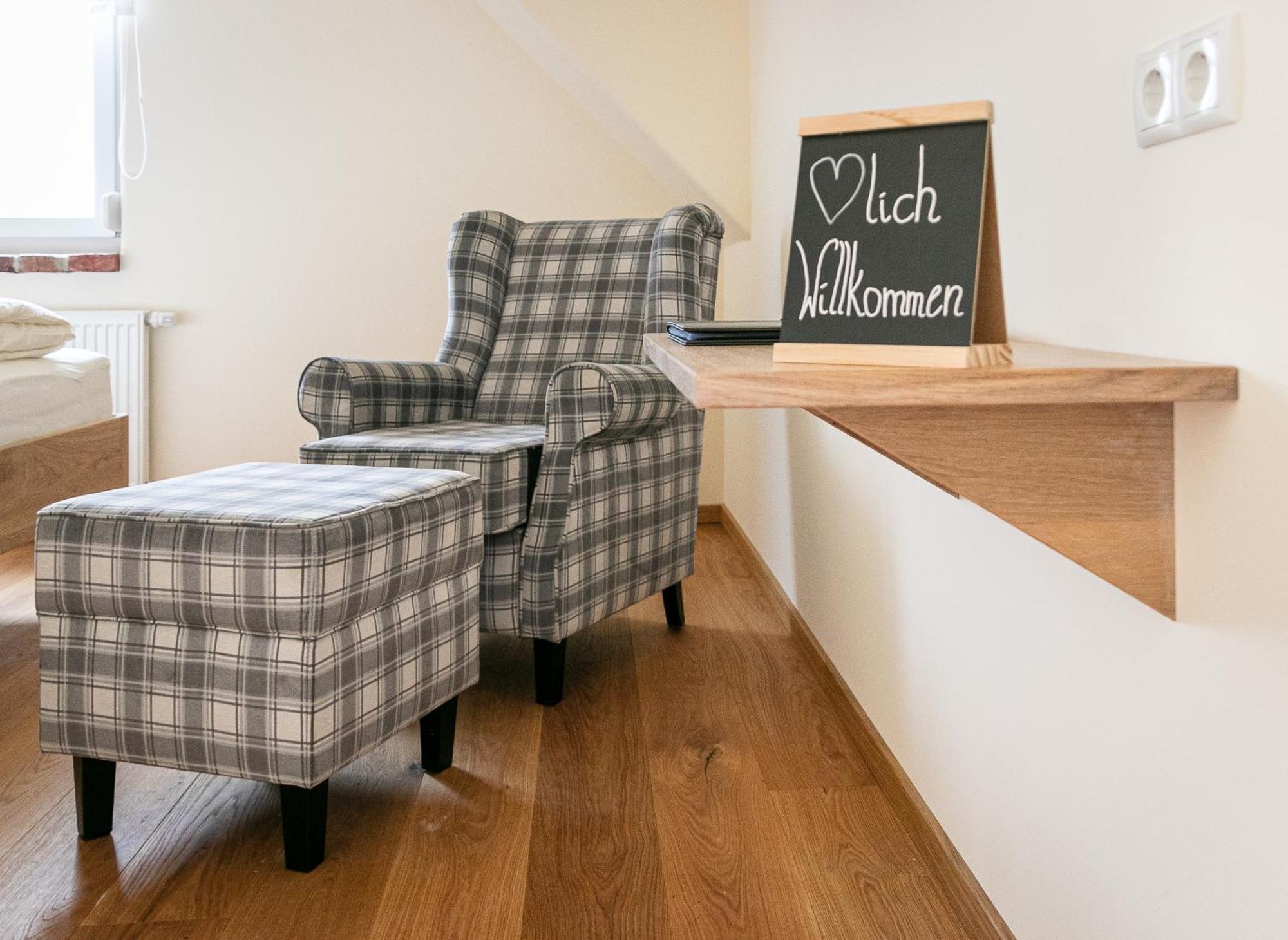 Weinhof Reichmann Bed & Breakfast Sankt Peter am Ottersbach Dış mekan fotoğraf